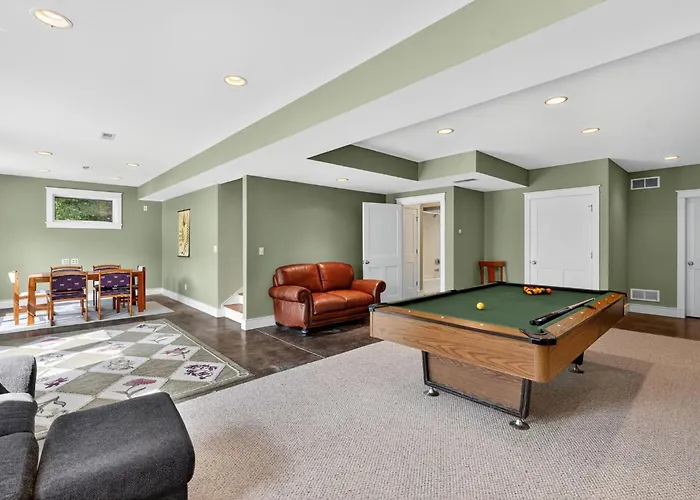 Ferienhaus Secluded Woodland Retreat Near Starved Rock Park *
